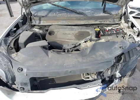 2019 Jeep Cherokee Altitude Fwd from USA, damaged, VIN 1C4PJLLB7KD286127